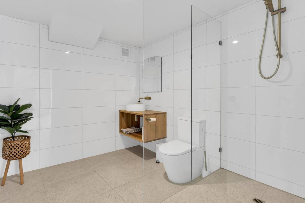 Villa The Family Beachside Escape By Ready Set - House & Rosebud