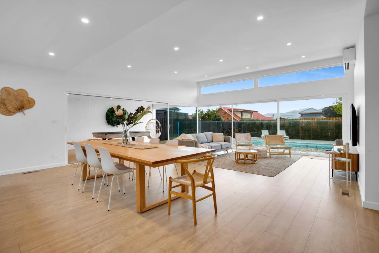 The Family Beachside Escape By Ready Set - House &
